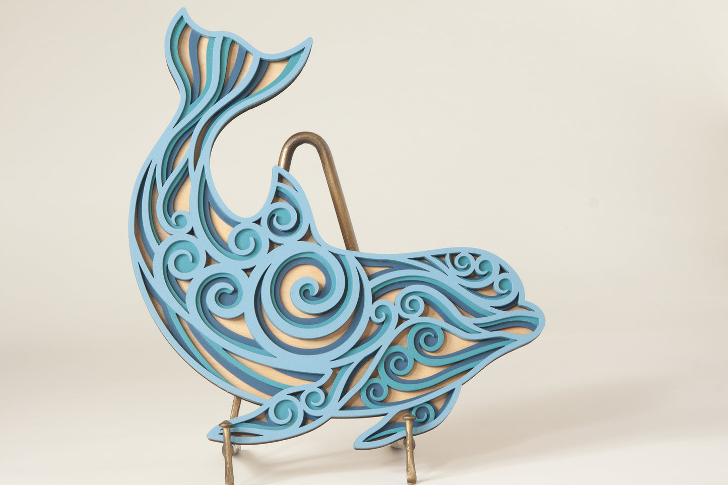 Swirl Dolphin